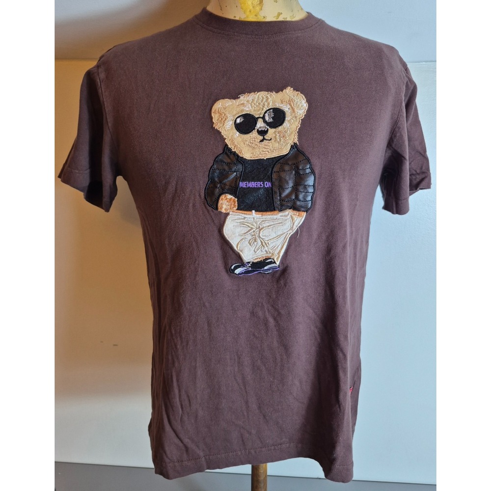 Members Only Mens Bear in Leather Jacket T-Shirt Brown Small Embroidered Graphic